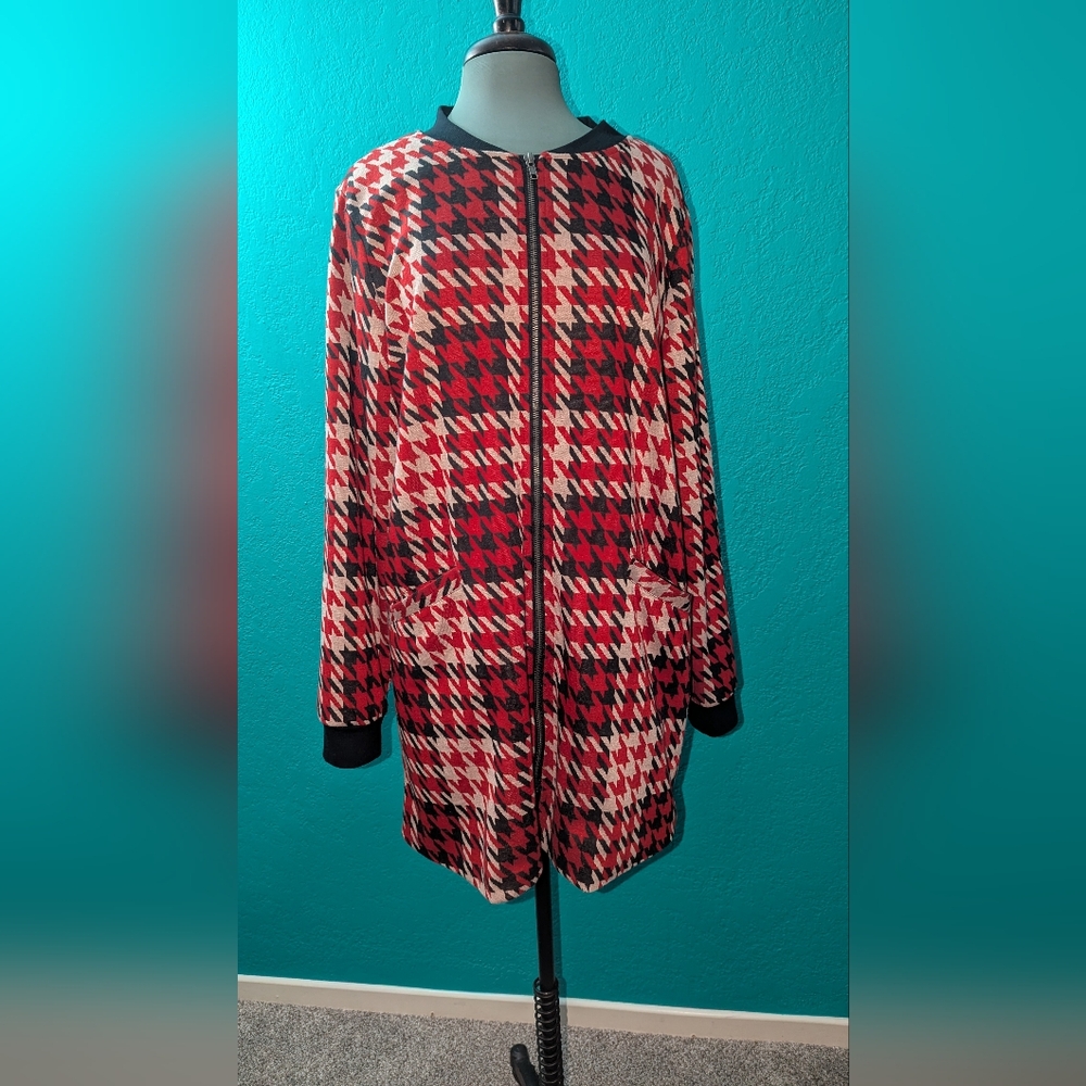 Stylish Red and Black Houndstooth Dress